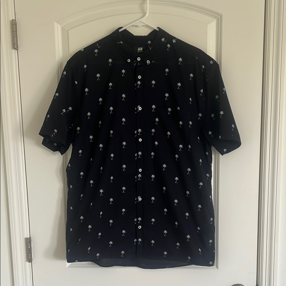 H&M Blue Casual Button Down Shirt